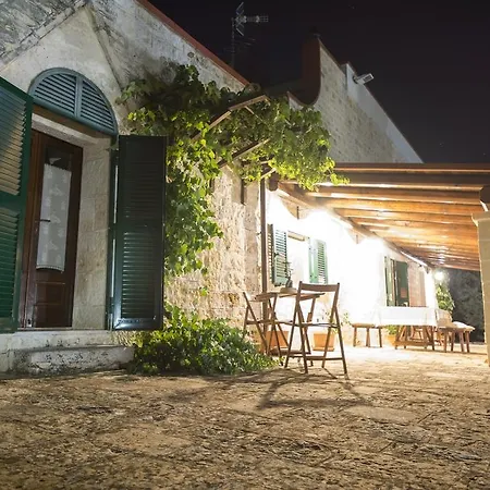 Giulia Bed & Breakfast 4*