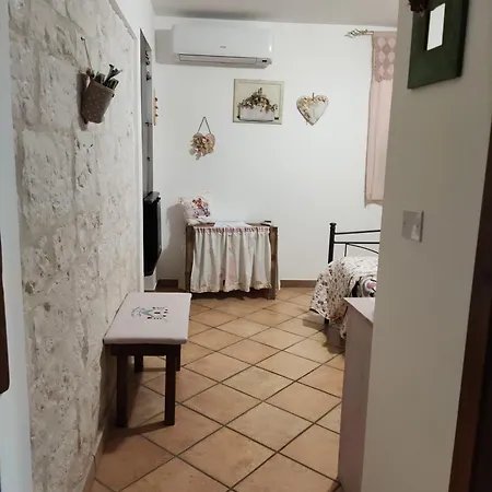 Giulia Bed & Breakfast *