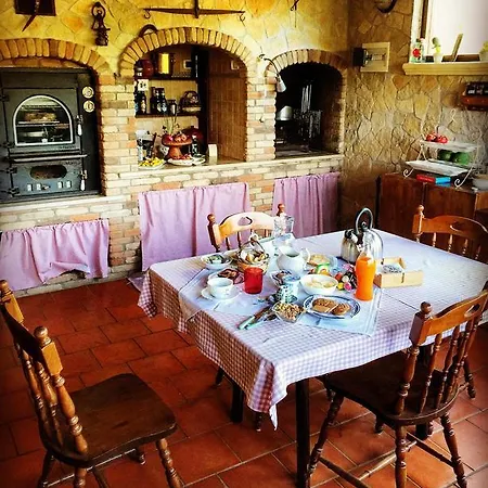 Alojamento de Acomodação e Pequeno-almoço Giulia Castellana Grotte